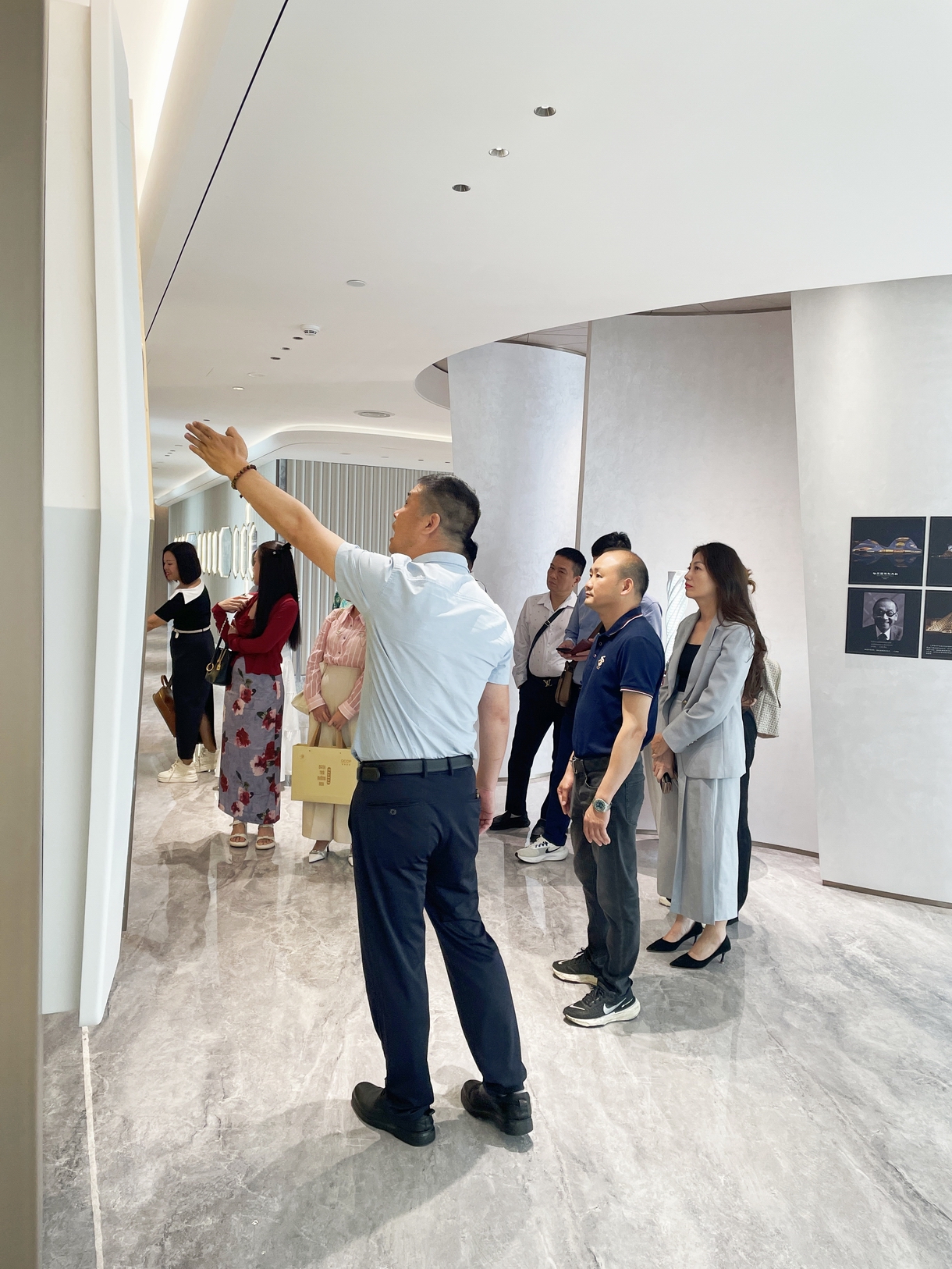 交流探討謀發(fā)展，共話合作新機(jī)遇！